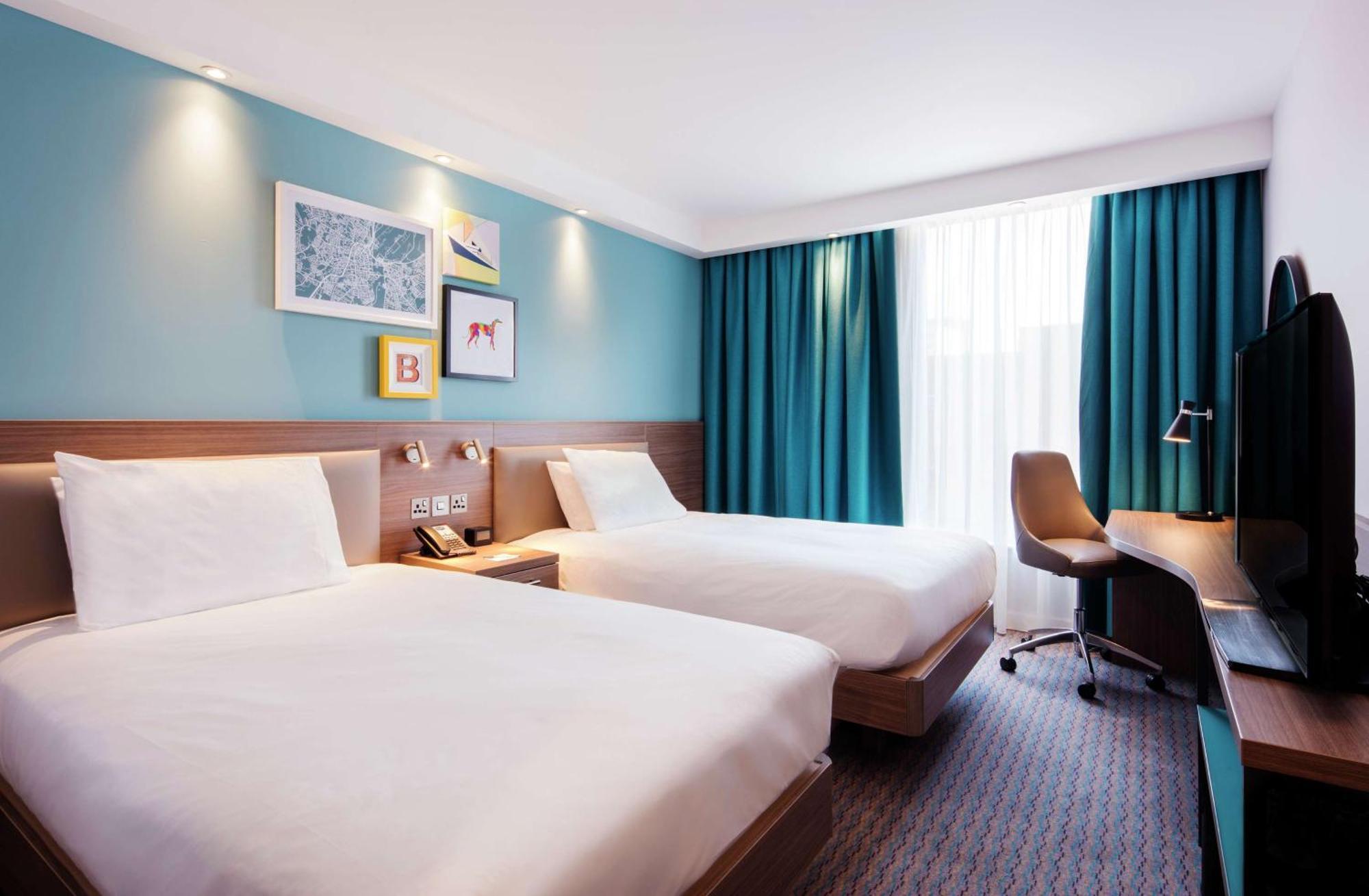 Hampton By Hilton Belfast City Centre מראה חיצוני תמונה