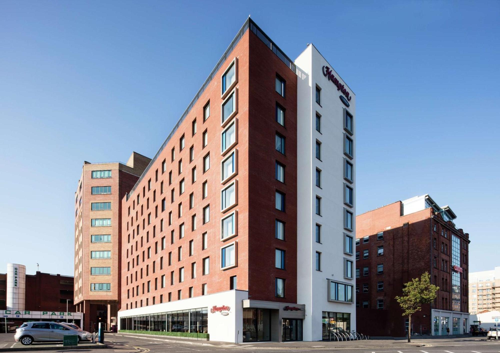 Hampton By Hilton Belfast City Centre מראה חיצוני תמונה